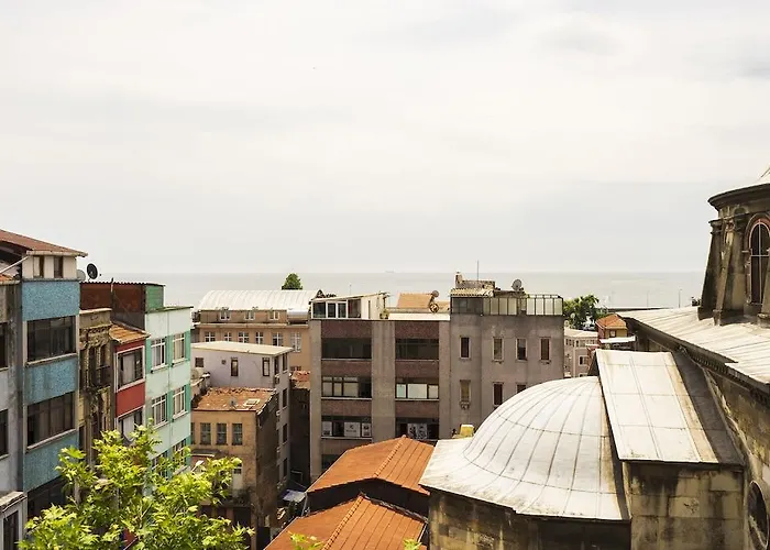 Ξενοδοχείο Sayeban 3*